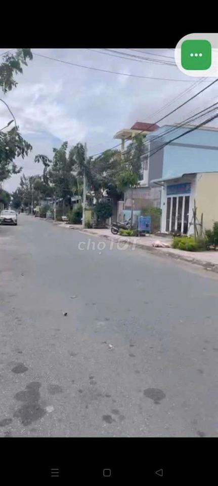 Đất nền mặt tiền Bình Đức