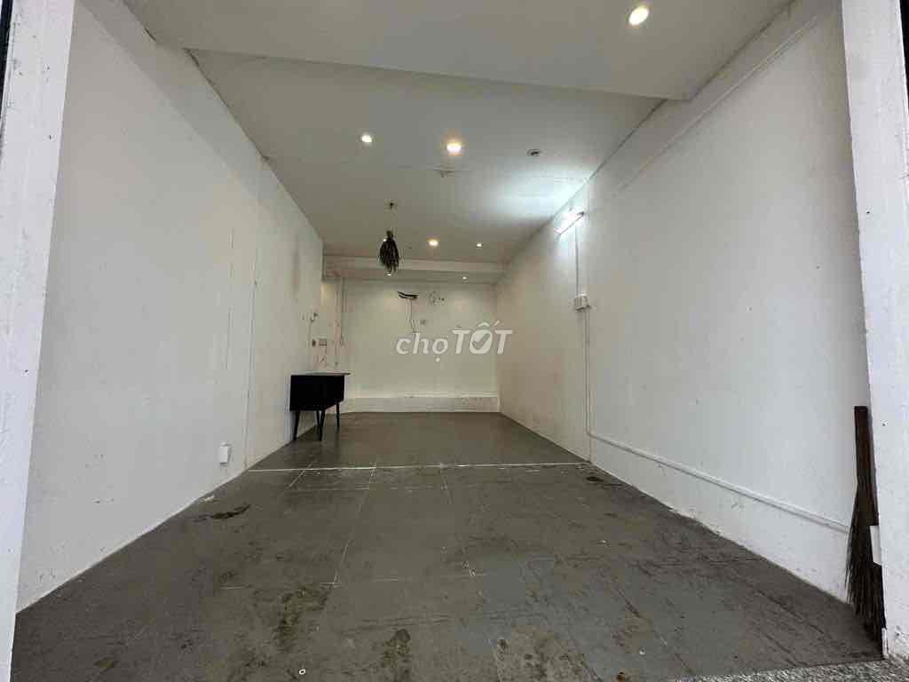 MBKD đối diện vincom ngay góc 2MT sầm uất KDC Nam Long