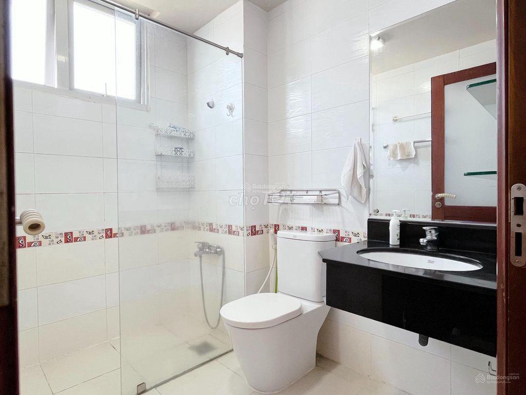 CHÍNH CHỦ CHO THUÊ CĂN HỘ TẢN ĐÀ COURT ĐƯỜNG TẢN ĐÀ - 74M2,2PN13TR/TH