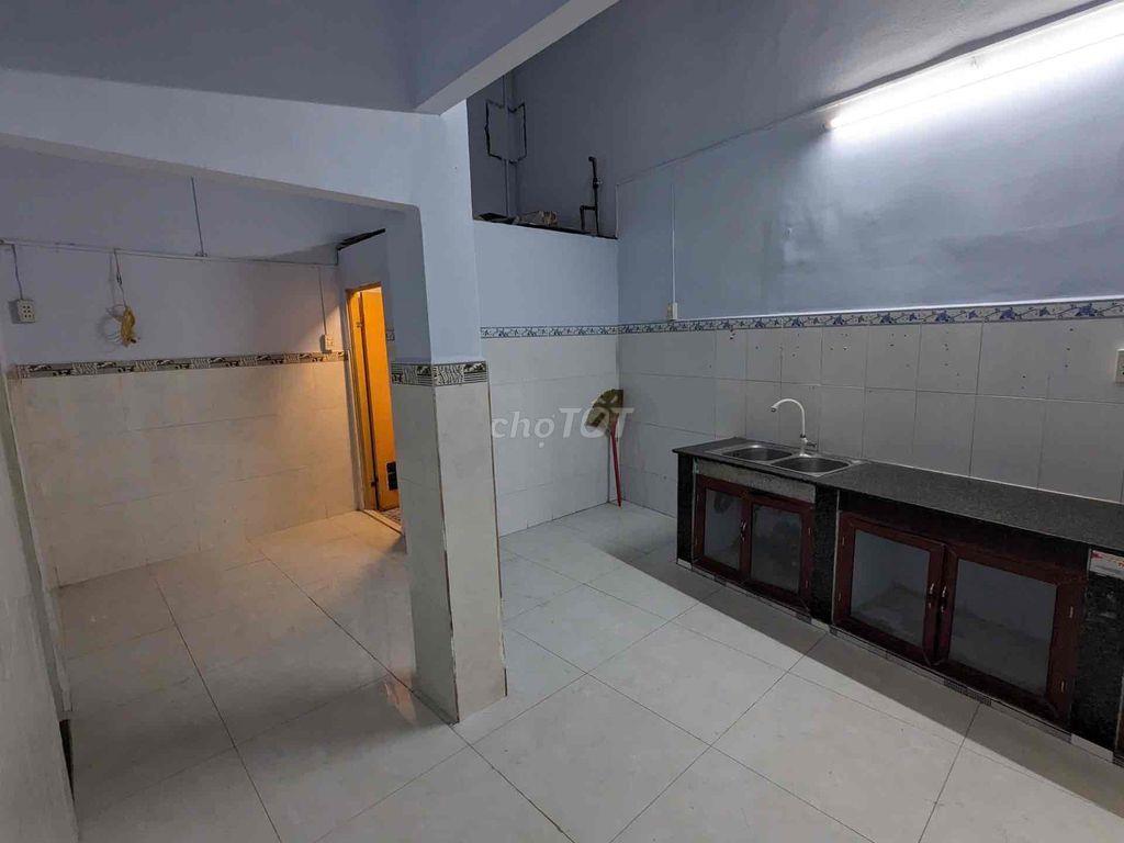 ĐƯỜNG ĐT743 - ĐÔNG HOÀ - 77m2 - NỞ HẬU - 2,9 Tỷ - MẶT TIỀN 5,5m
