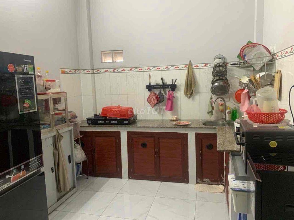 Nguyễn thị minh khai - P Dĩ An - 105m2 - 4,85 tỷ - Mặt Tiền