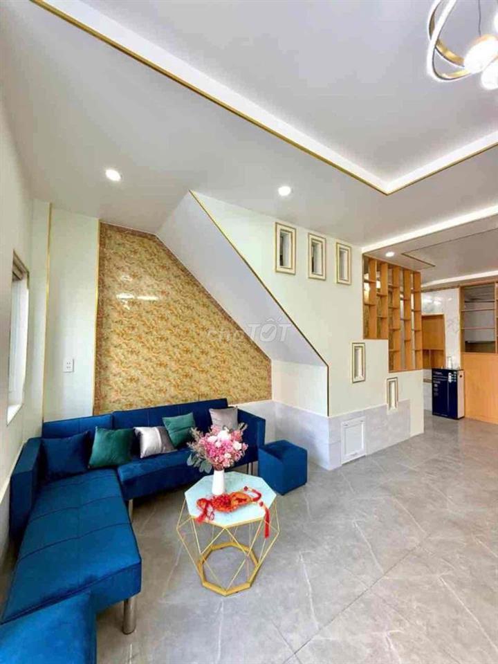 118m2 - mặt tiền 2 tầng - nhà mới - cách vincom dĩ an 300m - 6,5 tỷ