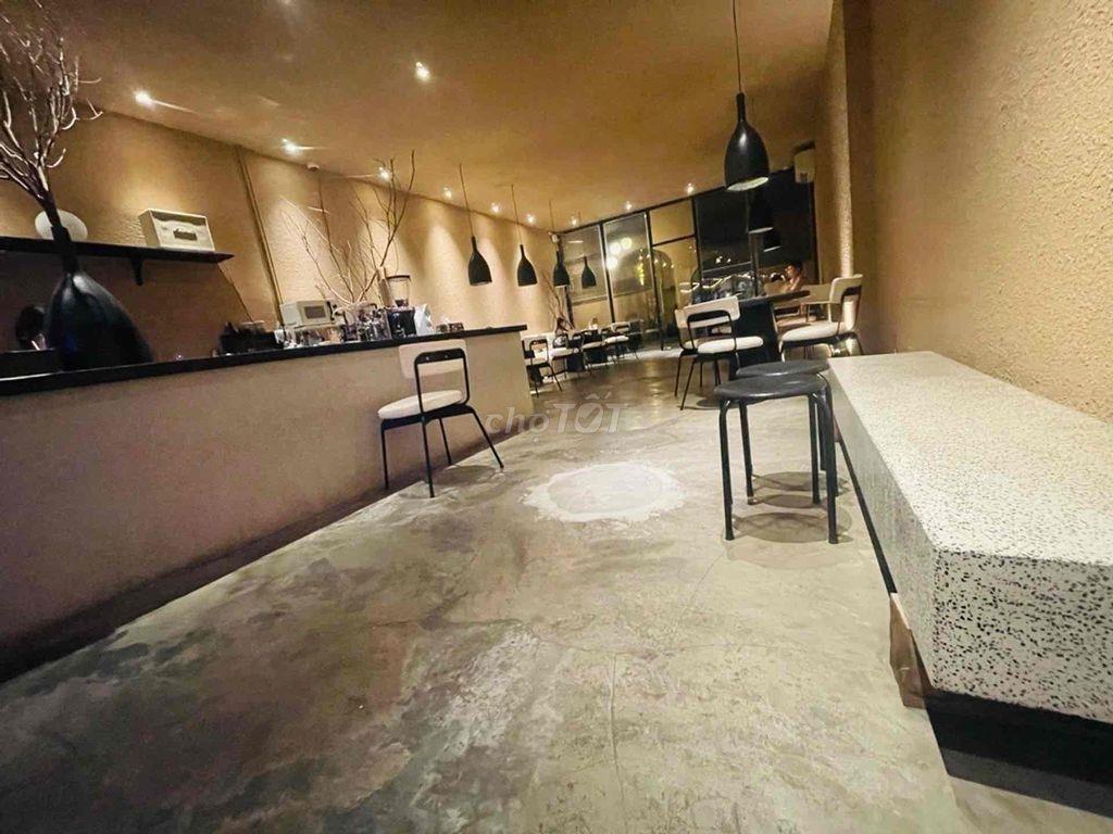 QUÁN CAFEE MẶT TIỀN - CHỦ NGỘP BANK - THƯƠNG LƯỢNG CỰC SÂU