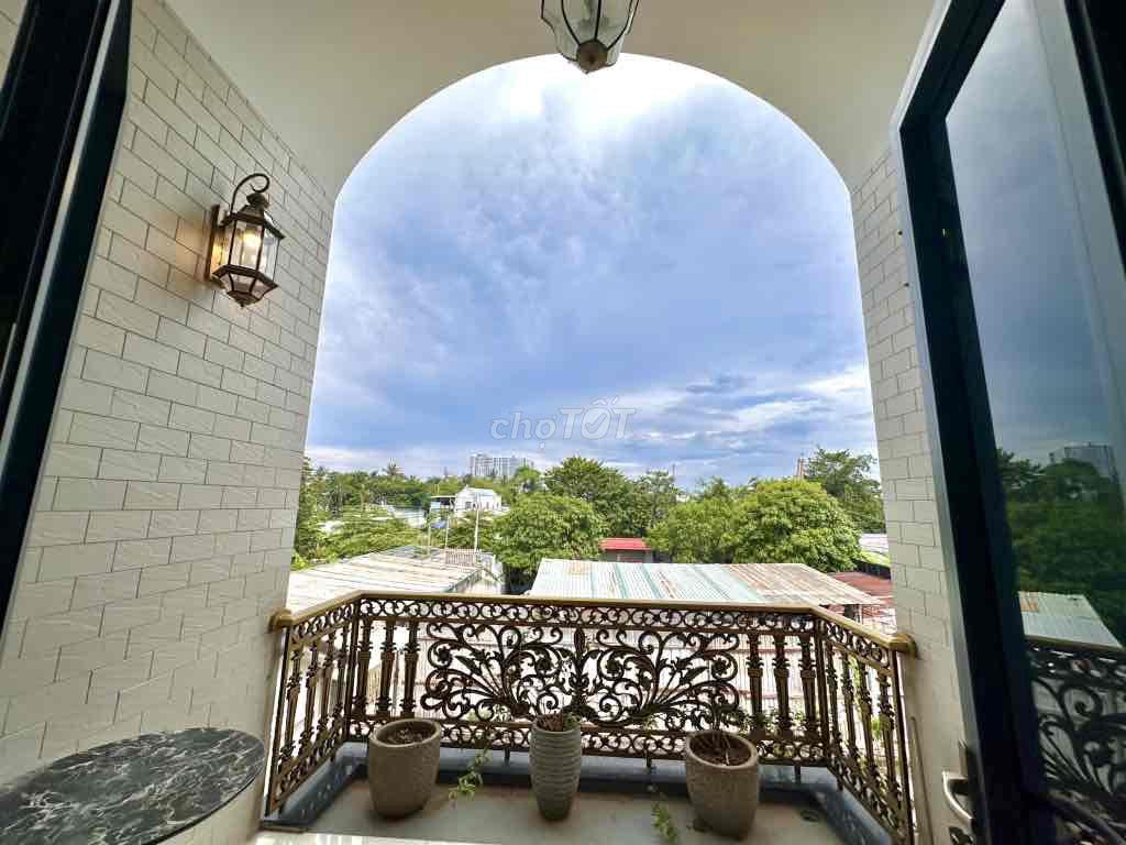 BIỆT THỰ SÂN VƯỜN 375M² SÁT THỦ ĐỨC - VEIW SÔNG SG