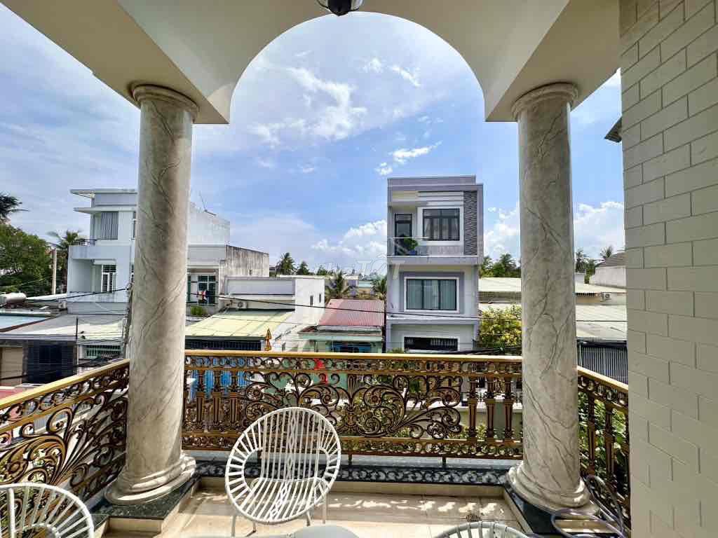 BIỆT THỰ SÂN VƯỜN 375M² SÁT THỦ ĐỨC - VEIW SÔNG SG