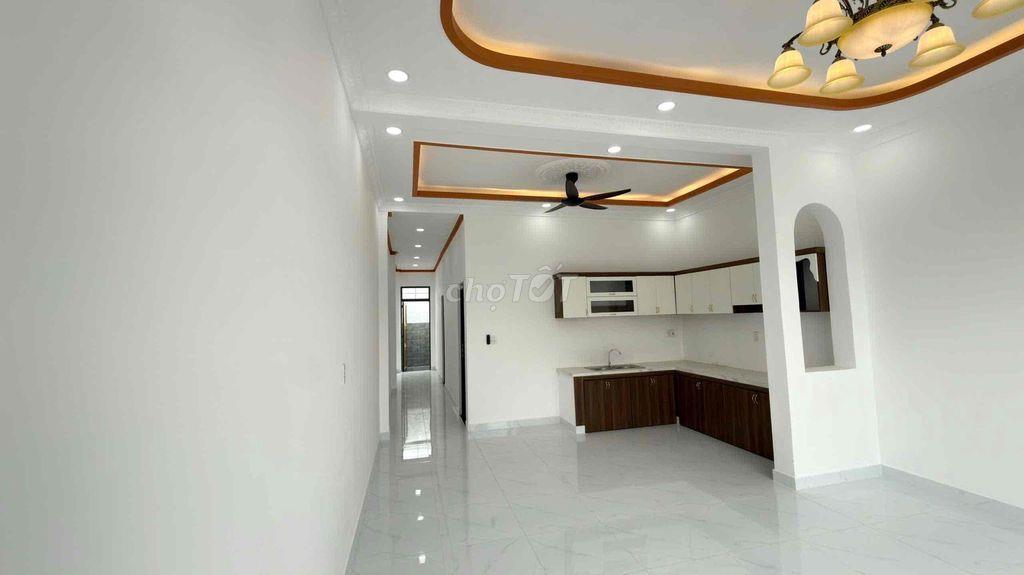 🏡NHÀ CẤP 4 TÂN CỔ ĐIỂN - 5x20M - GIÁ 1 TỶ 650 TRIỆU