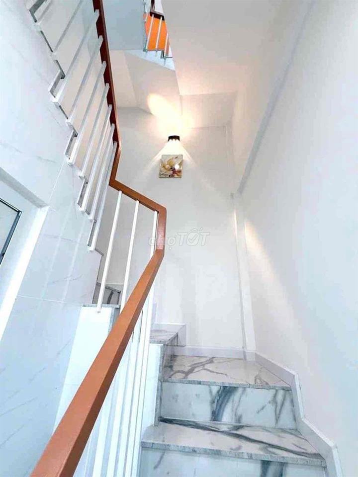 🏡NHÀ PHỐ ÂU DƯƠNG LÂN - 4 TẦNG - HXH TRÁNH - Q.8 - CHỈ 3 TỶ 980 TRIỆU.