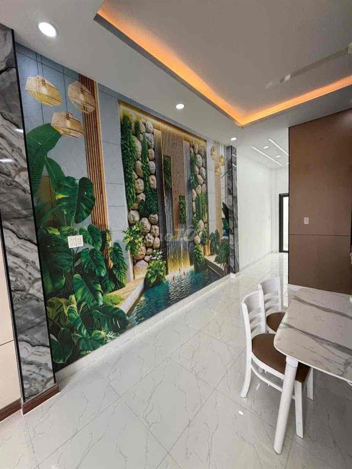 🔥NHÀ PHỐ 2 TẦNG HIỆN ĐẠI - 5 x 22m - HXH - CHỈ 2 TỶ 450 TRIỆU