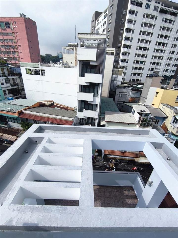 BÁN NHÀ MẶT TIỀN CÓ MẶT BẰNG KINH DOANH