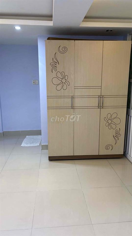CHO THUÊ NHÀ NGUYÊN CĂN Q1 - 1 TRỆT 2 LẦU FULL NỘI THẤT - HẺM LÊ THỊ R
