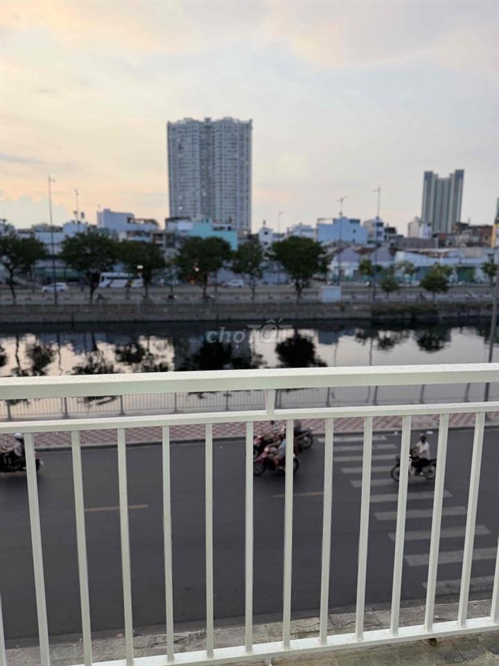 Bán căn Hộ 90 m2