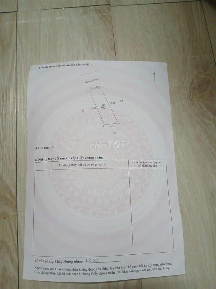 cần bán đất gắp