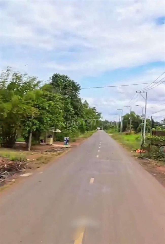 Chỉ 395tr có ngay đất mt đường nhựa