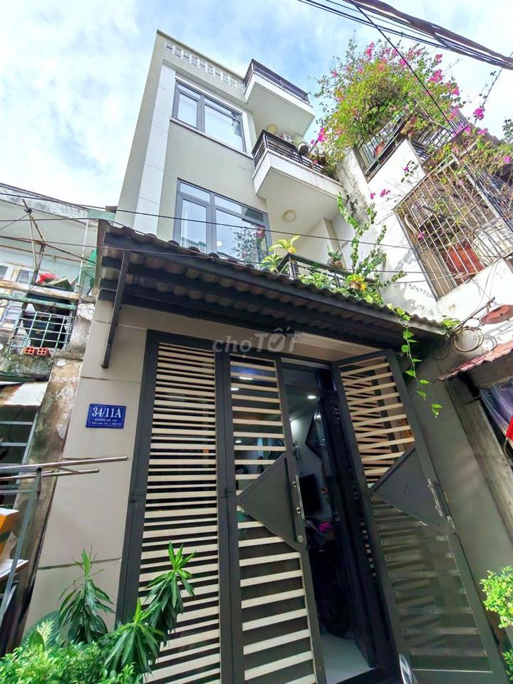 Bán nhà hẻm xe hơi 1 trệt 2 Lầu. Sân thượng giá chỉ 4.15 tỷ