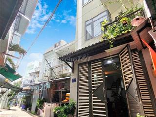 Bán nhà hẻm xe hơi 1 trệt 2 Lầu. Sân thượng giá chỉ 4.15 tỷ