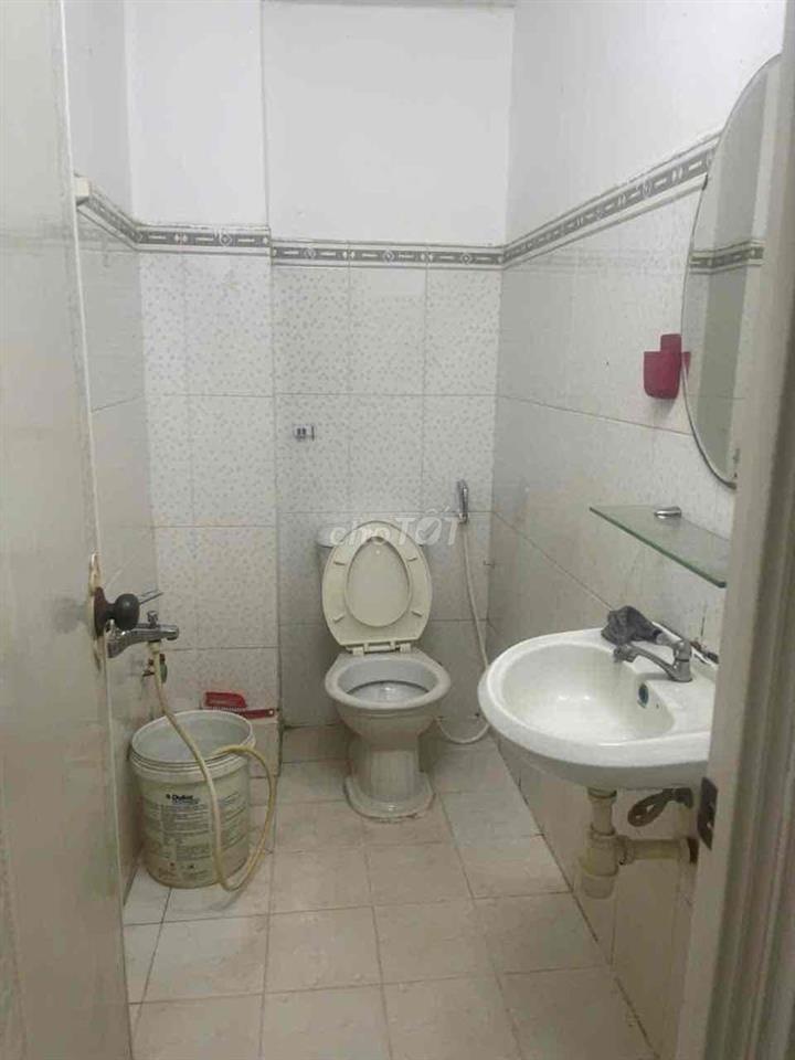 Cho thuê phòng có gác, nội thất đầy đủ ở Phú Nhuận