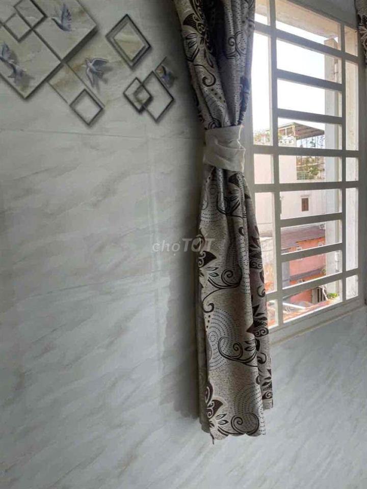 Phòng trọ đầy đủ nội thất ở Phú Nhuận