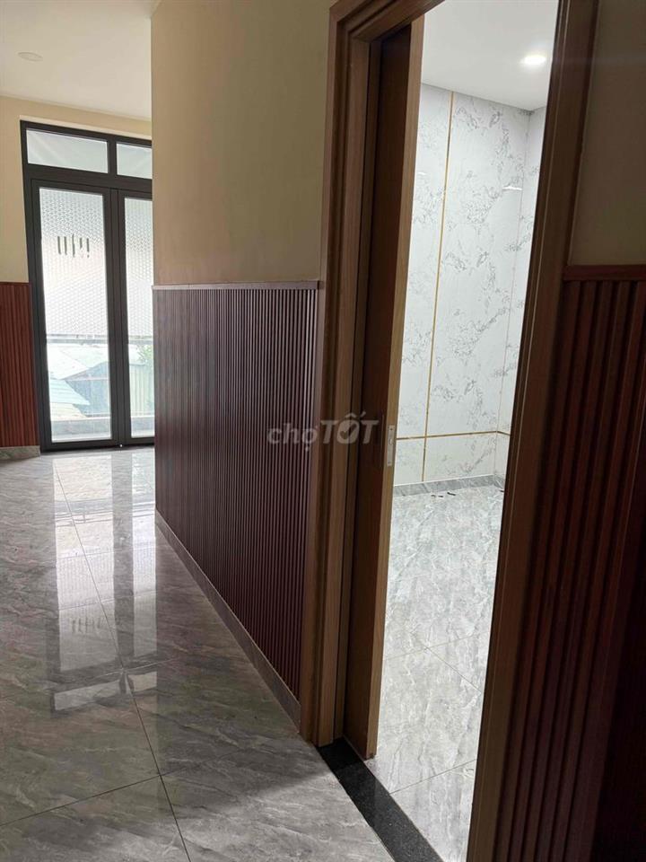 Bán nhà hẻm Lê Trọng Tấn
