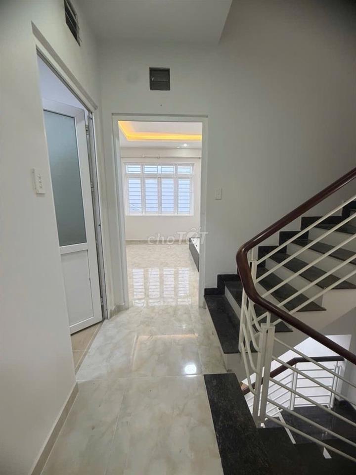 NHÀ MỚI LÊ VĂN THỊNH – QUẬN 2 CŨ – 62M² – NGANG 5M – 4 TẦNG – HẺM Ô TÔ