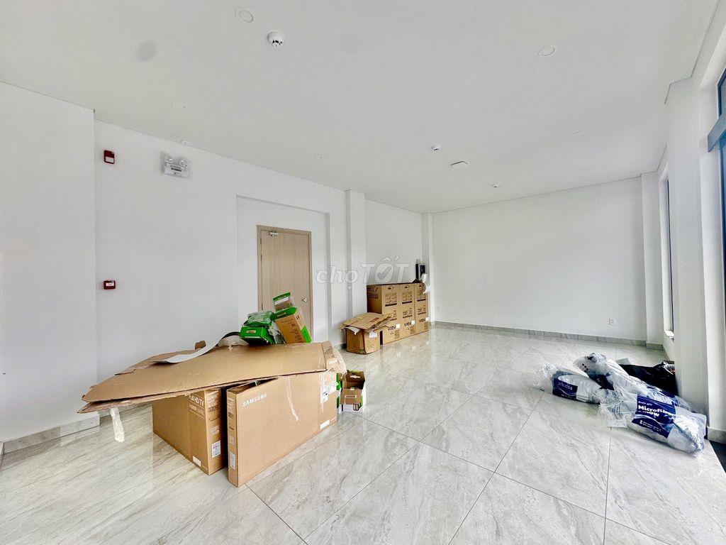 CHO THUÊ MẶT 40M2 CÓ HẦM XE PHƯỜNG 4 ĐÀ LẠT GIÁ 15 TRIỆU/THÁNG