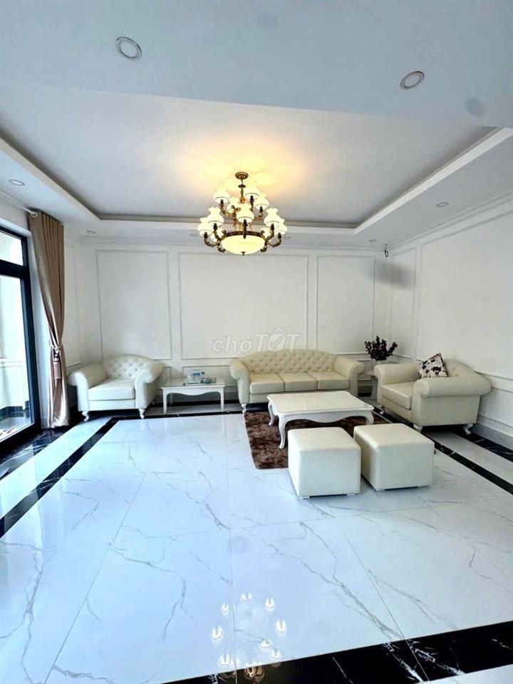 CHO THUÊ VILLA 10 PHÒNG NGỦ CÓ SÂN RỘNG ĐƯỜNG MĂNG LIN GIÁ 30