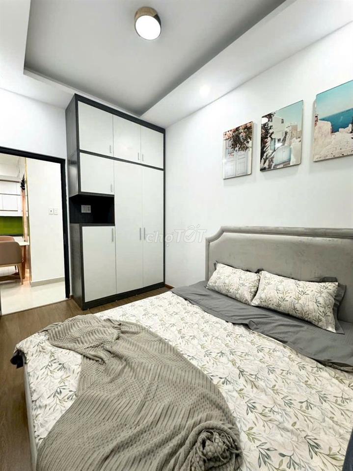 Screc Tower  80m2,2pn,2wc full nội thất