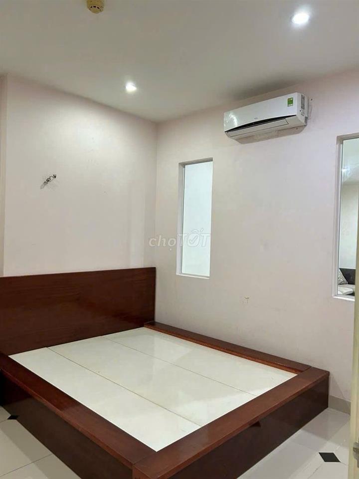 Chung cư Bàu Cát, Hồng Lạc, TB: 3pngủ, full nội thất, 100m2, 12,5triệu
