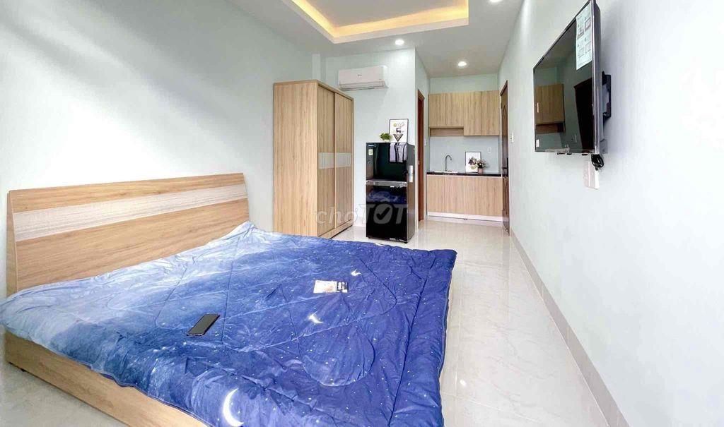 Phòng trọ Ban công full nội thất giá rẻ Quận 2