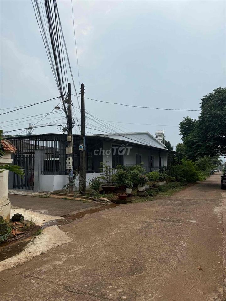 Kẹt bank bán gấp 129m2 full thổ.Đường nhựa phường Xuân Lập, Đồng Nai