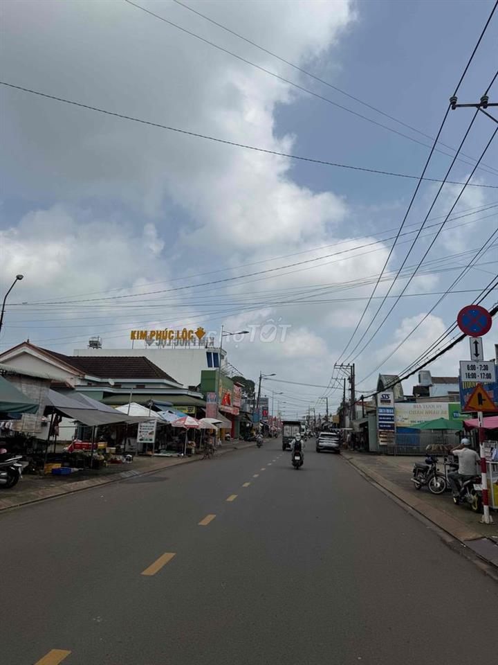 Bán 262m2 full thổ cư ngay chợ Bình Lộc, kcn Long Khánh,Đồng Nai
