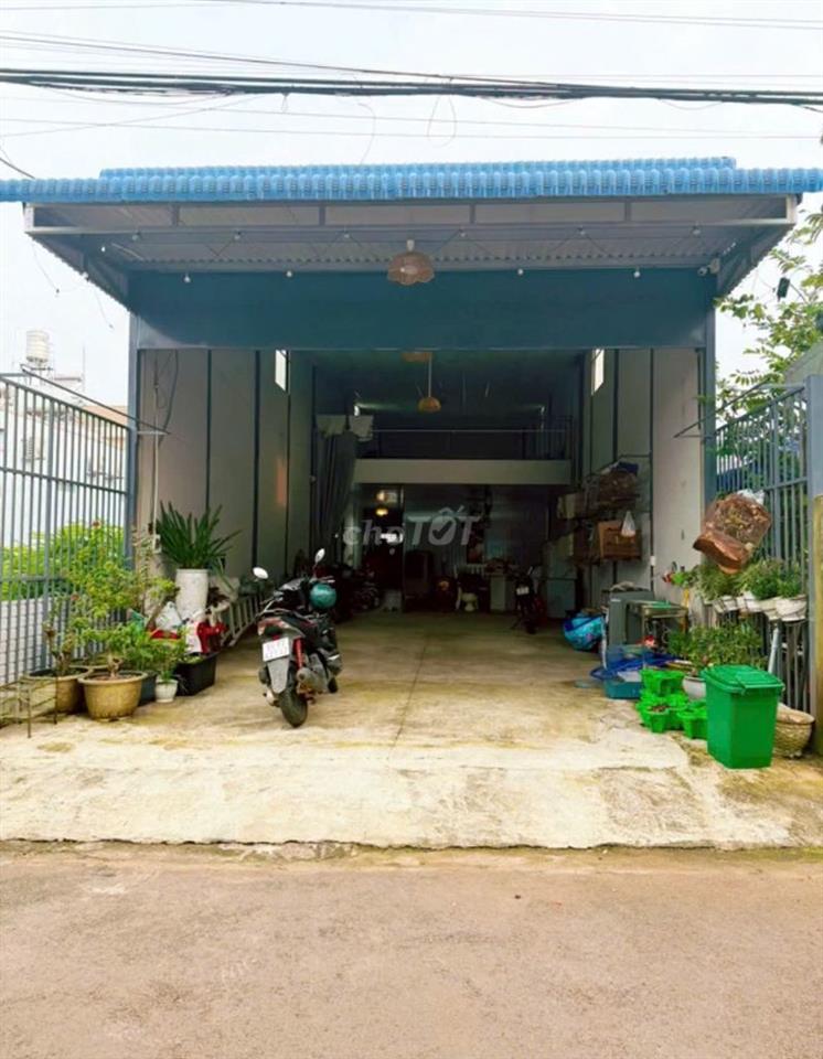 Bán nhà đường Khổng Tử, Long Khánh, Đồng Nai, gần chợ Long Khánh