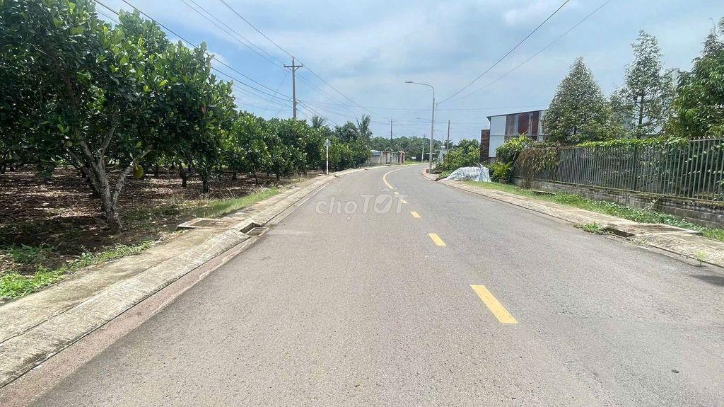 BÁN NỀN ĐẤT THỔ CƯ SỔ RIÊNG GẦN ỦY BAN PHƯỜNG BẢO VINH, ĐỒNG NAI
