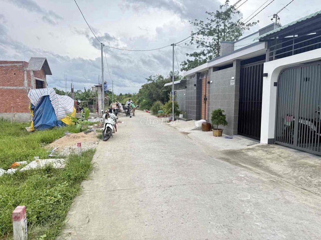 Bán 2 Nền Thổ Cư Lộ Oto Ngay Nhà Trọ Cường Thịnh 2 Rạch Khoán Châu.