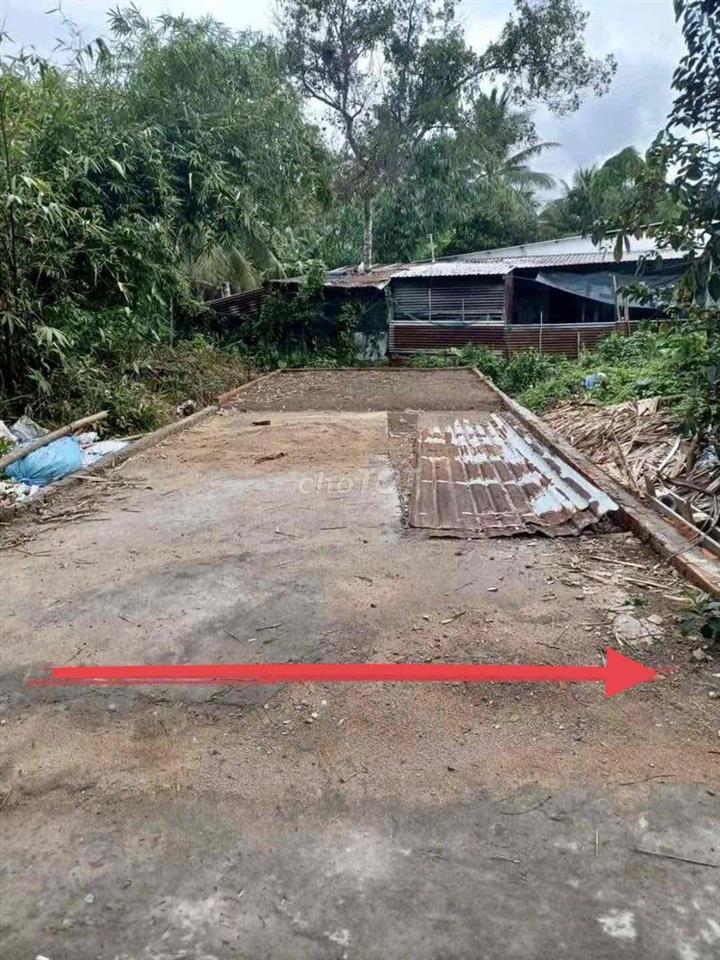 Nền Đẹp Nở Hậu Hẻm Tổ 3 Rạch Phố Đường Đinh Công Chánh P. Long Tuyền.