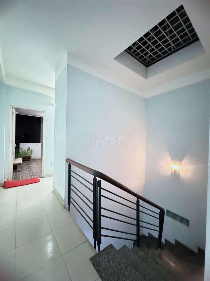 Nhà 1/ đ18B, Gò xoài, Bình Tân giá 13 triệu