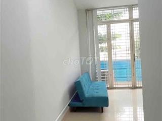 Pass CHDV 2PN, 1WC gần sân bay, cv gia định