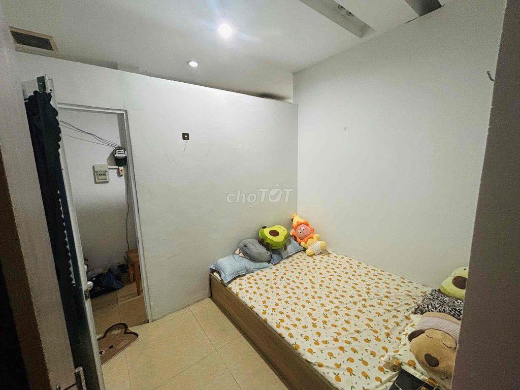 Pass CHDV 2PN, 1WC gần sân bay, cv gia định