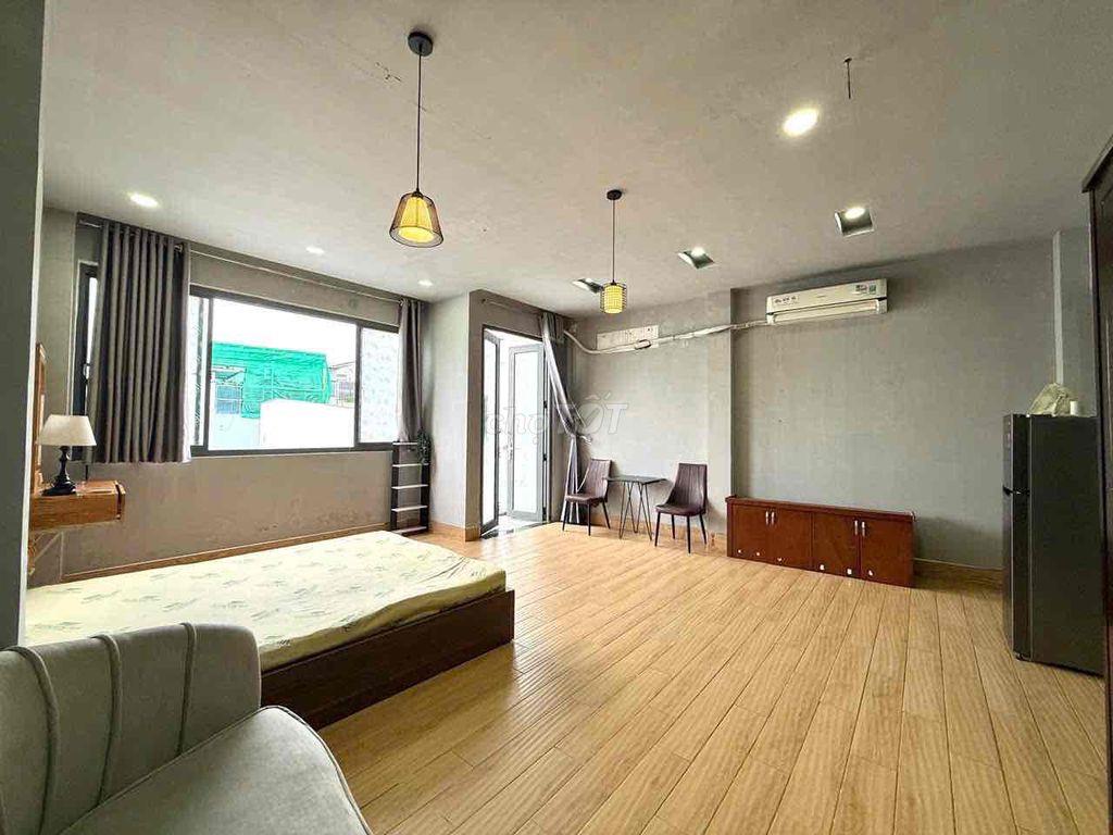 Studio Full nội thất bancol thoáng ngay Lý Chiêu Hoàng-Phạm Văn Chí