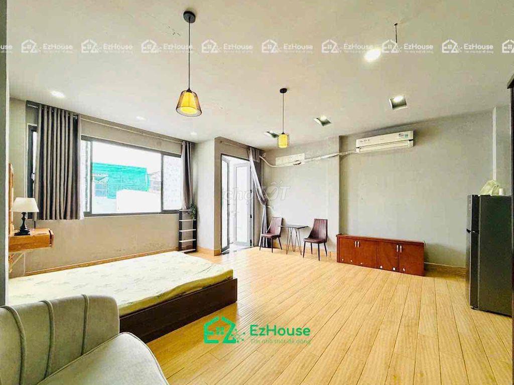 Studio Full nội thất bancol thoáng ngay Lý Chiêu Hoàng-Phạm Văn Chí