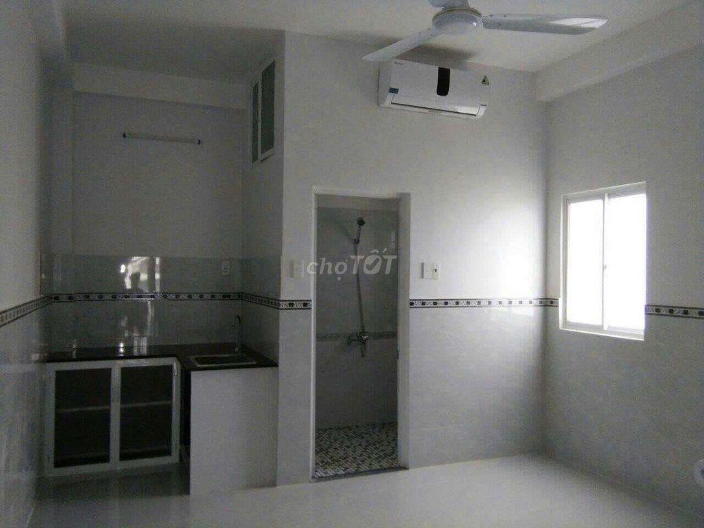 nhà trọ 23/43/13 nguyễn hữu tiến sát ĐH CÔNG THƯƠNG