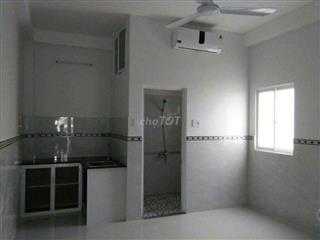 nhà trọ 23/43/13 nguyễn hữu tiến sát ĐH CÔNG THƯƠNG