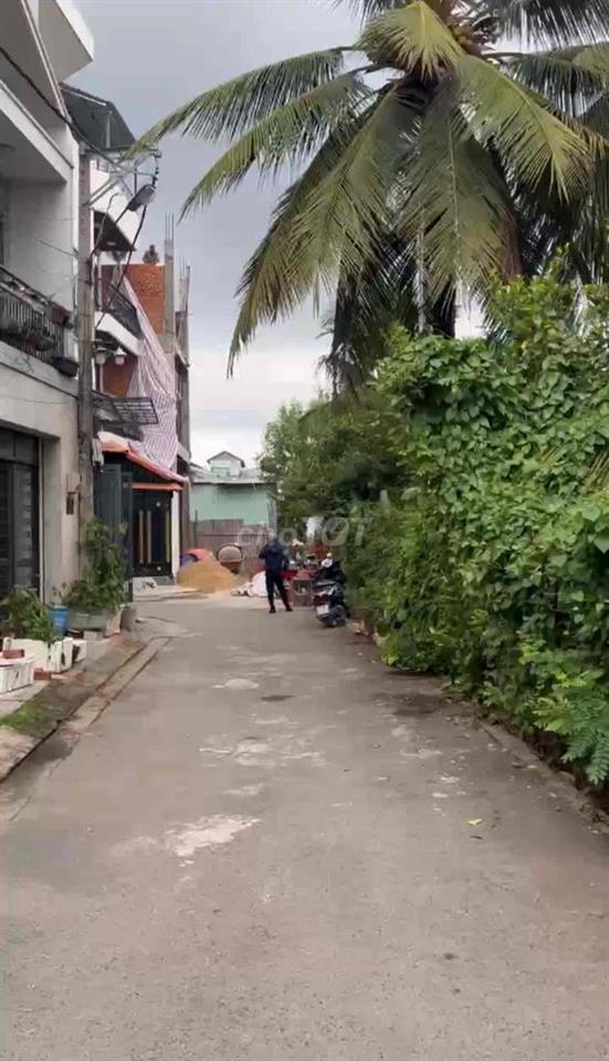 Bán lô đất khu liền kề trí thức cao tại hẻm Ql 13