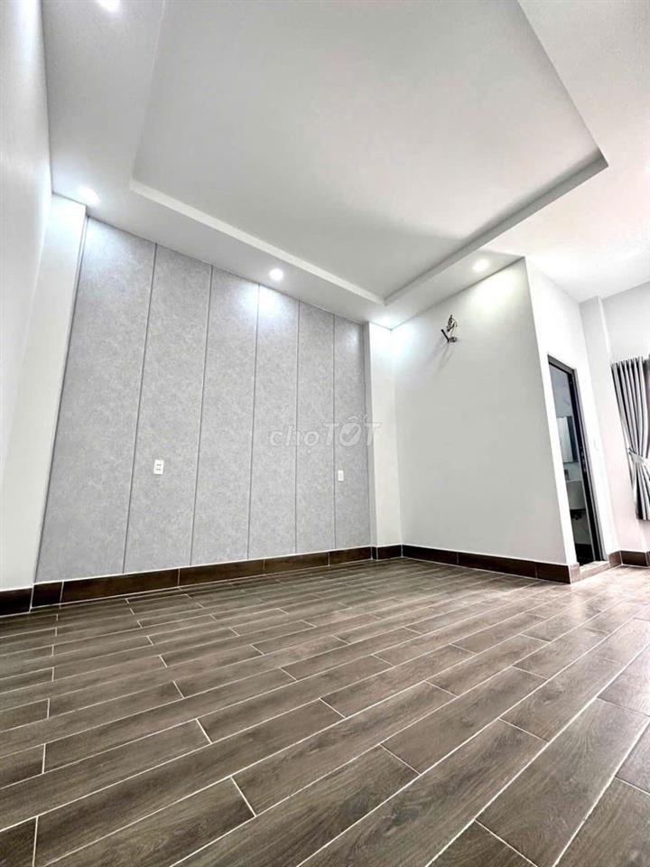 KHU BIỆT THỰ MINI 5X45M CÓ VƯỜN SAU RỘNG RÃI GIÁ THUÊ 8 TRIỆU 