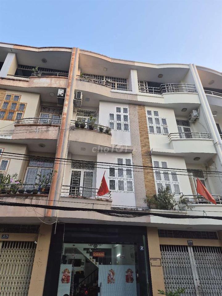 cần cho thuê nhà mặt tiền 320 p5 q8