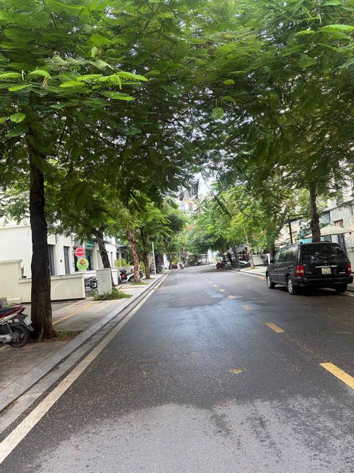 Cho Thuê phòng khu Mahattan vinhomes grand park