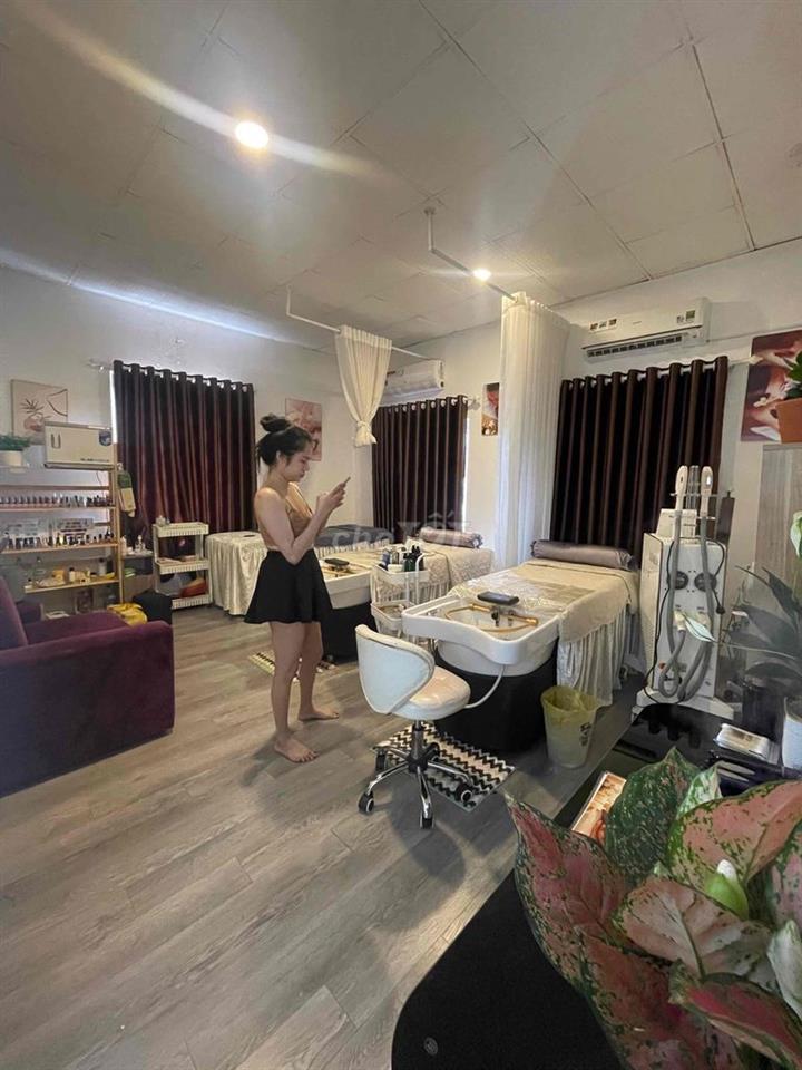 SANG LẠI PHÒNG GỘI
