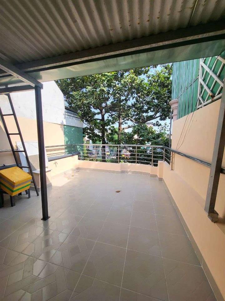 Cho thuê nguyên căn Mặt tiền Hoàng Sa, 40m2 x 4 tầng, lửng