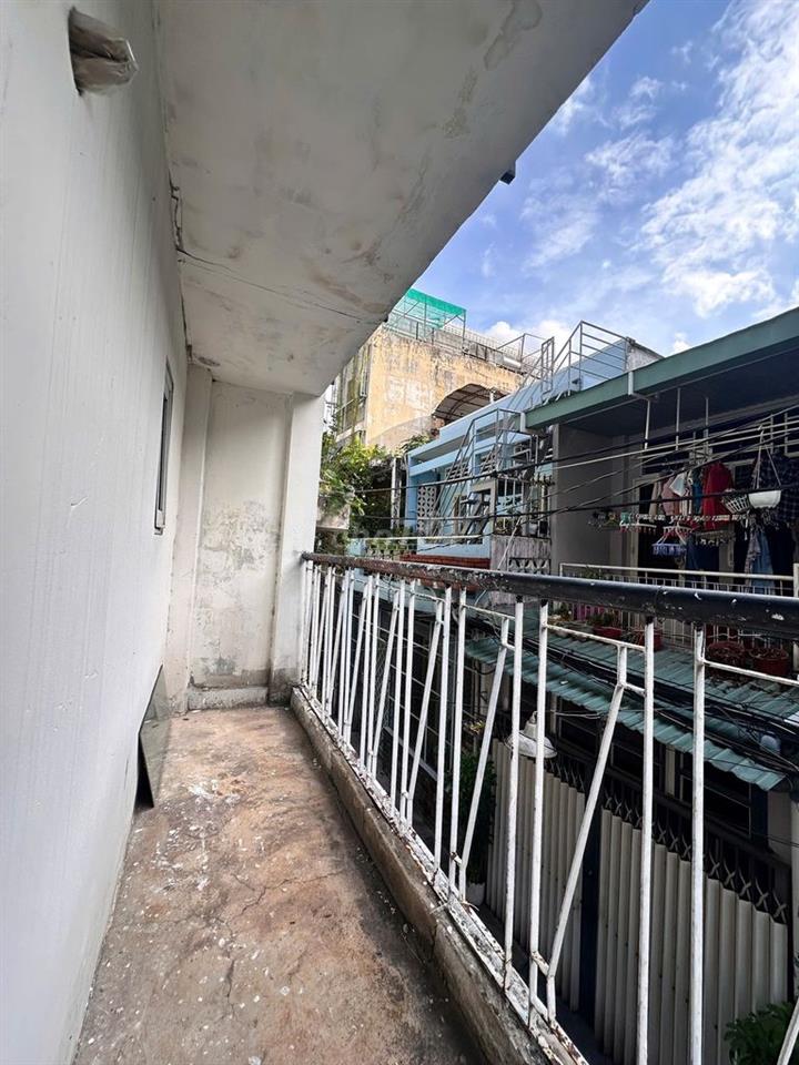 [Nhà NC] Hẻm 3M - Nguyễn Huy Lượng 30m2 1 Trệt 2 Lầu 2 Phòng ngủ
