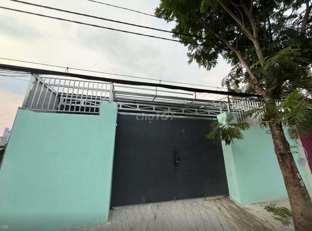 KHÔNG MÔI GIỚI - KHO 360m2 ở Bà Điểm đường đi rộng