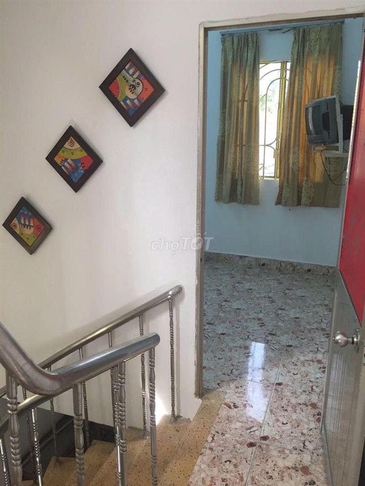 [Nhà NC] Đường An Bình P6 30m2 1 Trệt 2 lầu Sân thượng 3 Phòng Ngủ